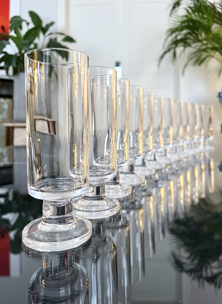 flutes-coupes-verres-a-chamagne-en-cristal-vaisselle-vintage-brocante-antiquaire-art-de-la-table-20e-siecle