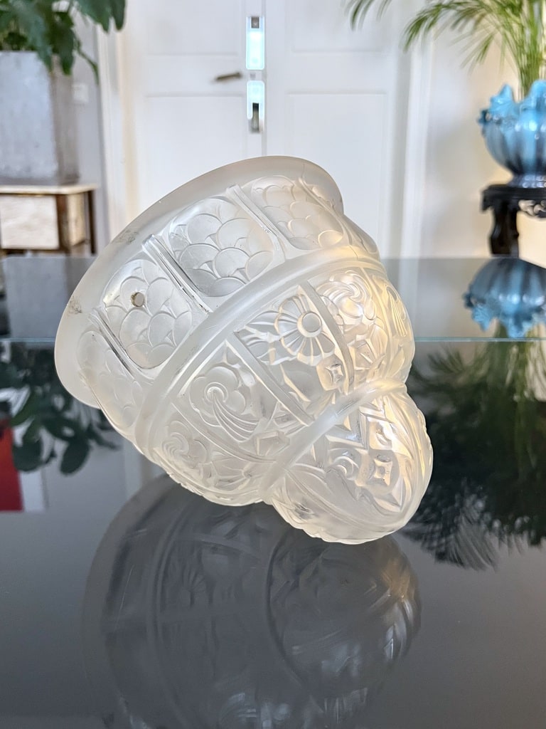 globe-art-deco-en-verre-depoli-verrerie-des-hanots-lustre-ancien-1930-brocante-luminaire-antiquites