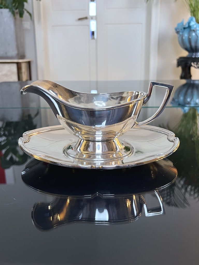 sauciere-a-plateau-metal-argente-vaisselle-vintage-style-moderne-brocante-art-de-la-table-antiquaire