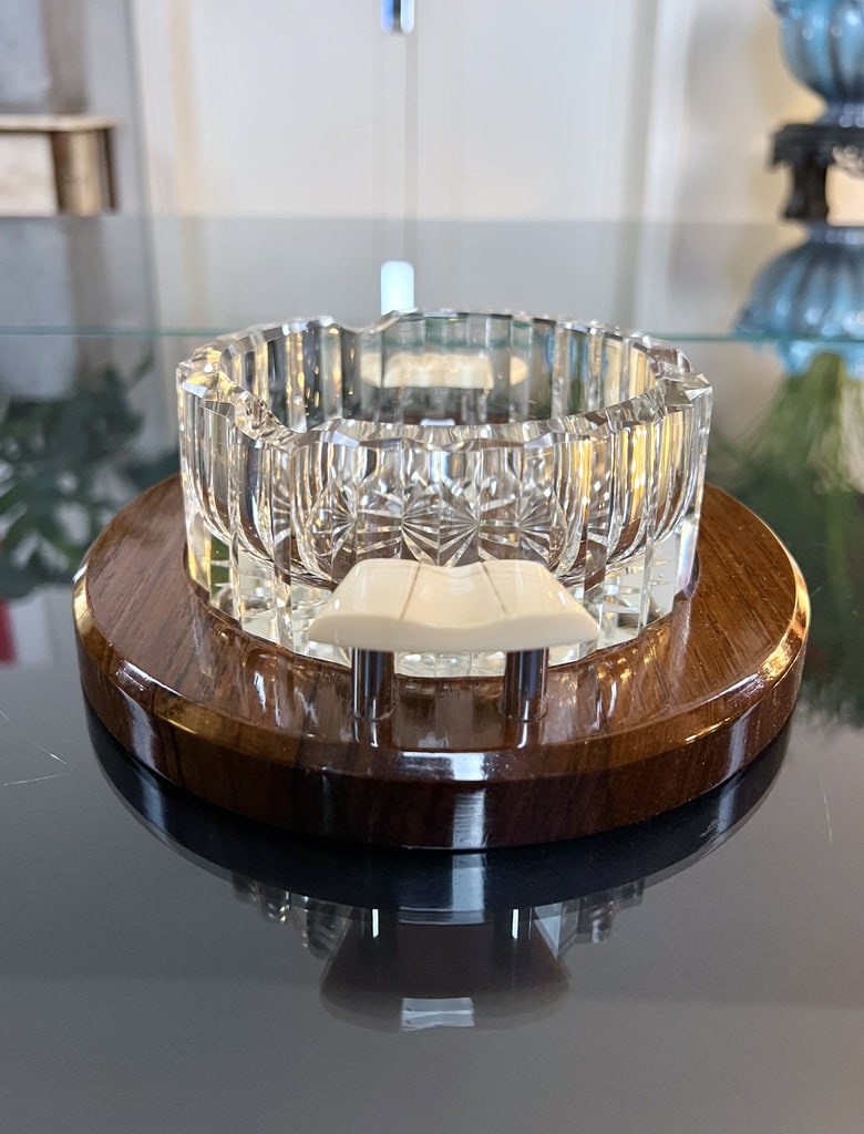 cendrier-en-cristal-art-deco-moderniste-plateau-bois-noyer-chrome-ivoire-antiquaire-brocante