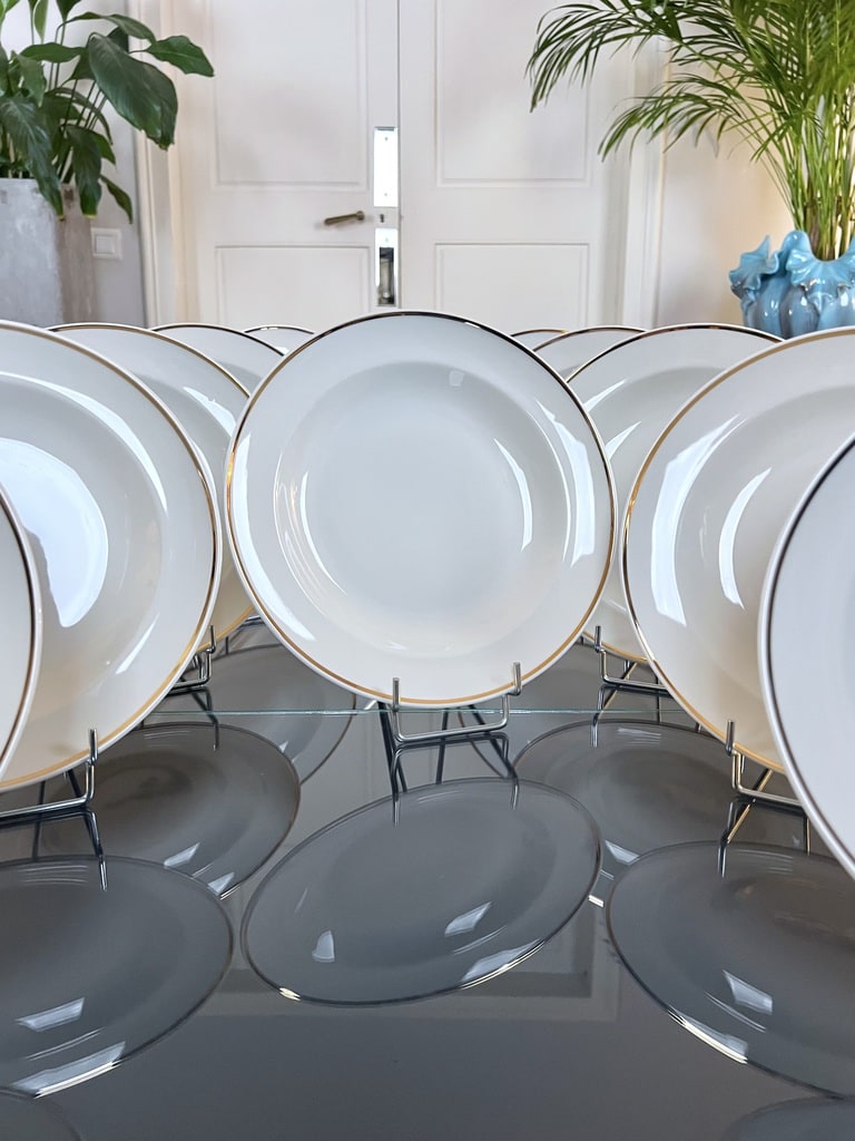 service-assiettes-creuses-porcelaine-ivoire-filet-or-fin-vaisselle-vintage-art-deco-baviere-brocante-antiquaire-art-de-la-table