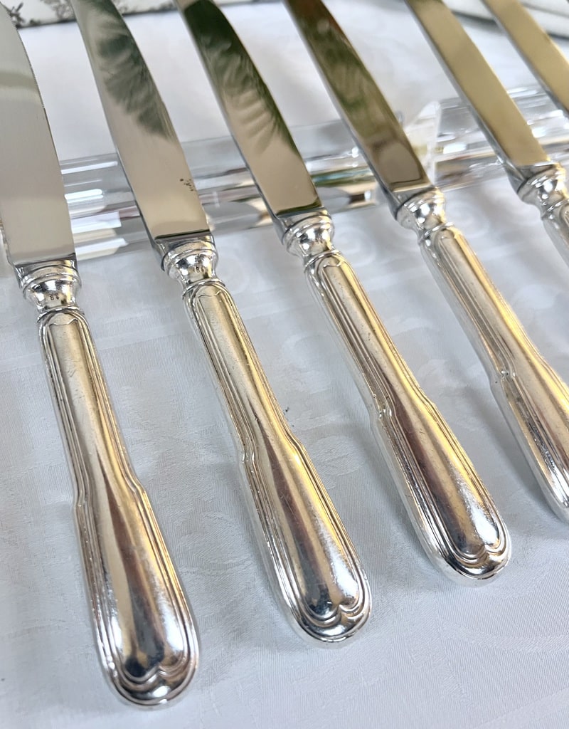 couteaux-de-table-modele-filets-manche-metal-argente-lame-inox-brocante-art-de-la-table-antiquaire-france