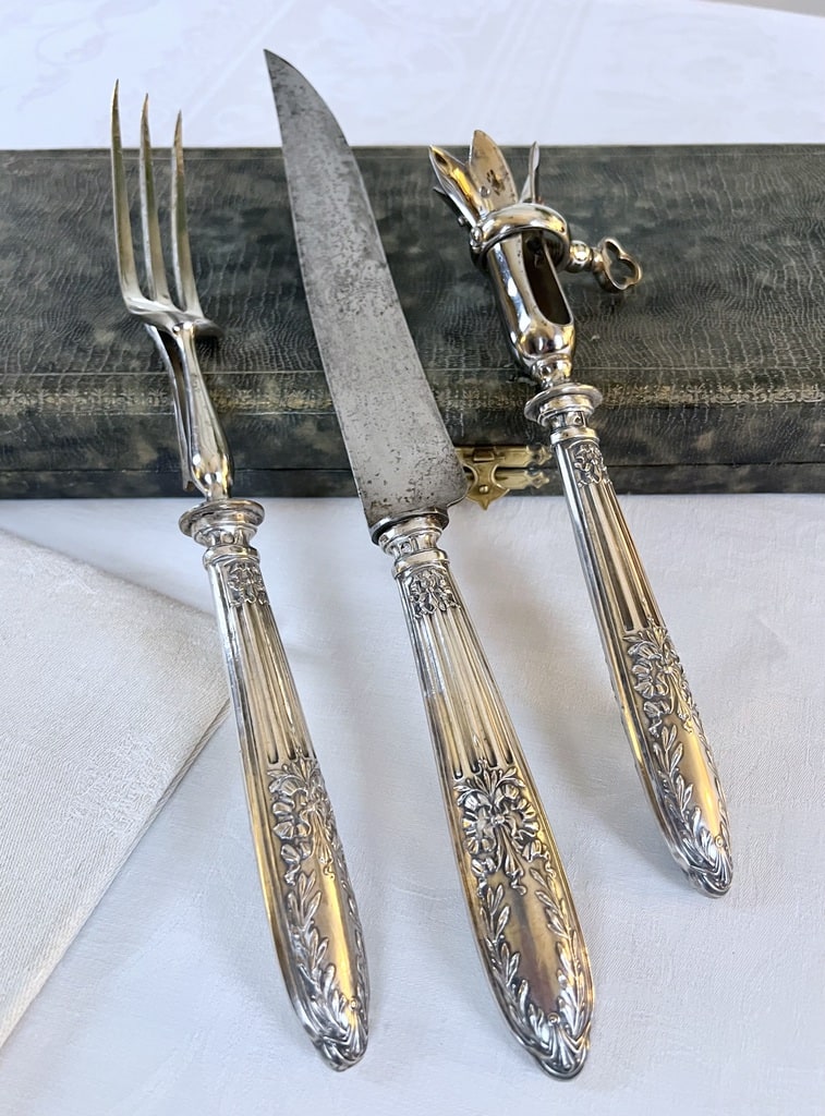 fourchette-couteau-manche-a-gigot-argent-minerve-1er-titre-style-louis-xvi-couverts-de-service-anciens-antiquaire-brocante-argenterie-ancienne