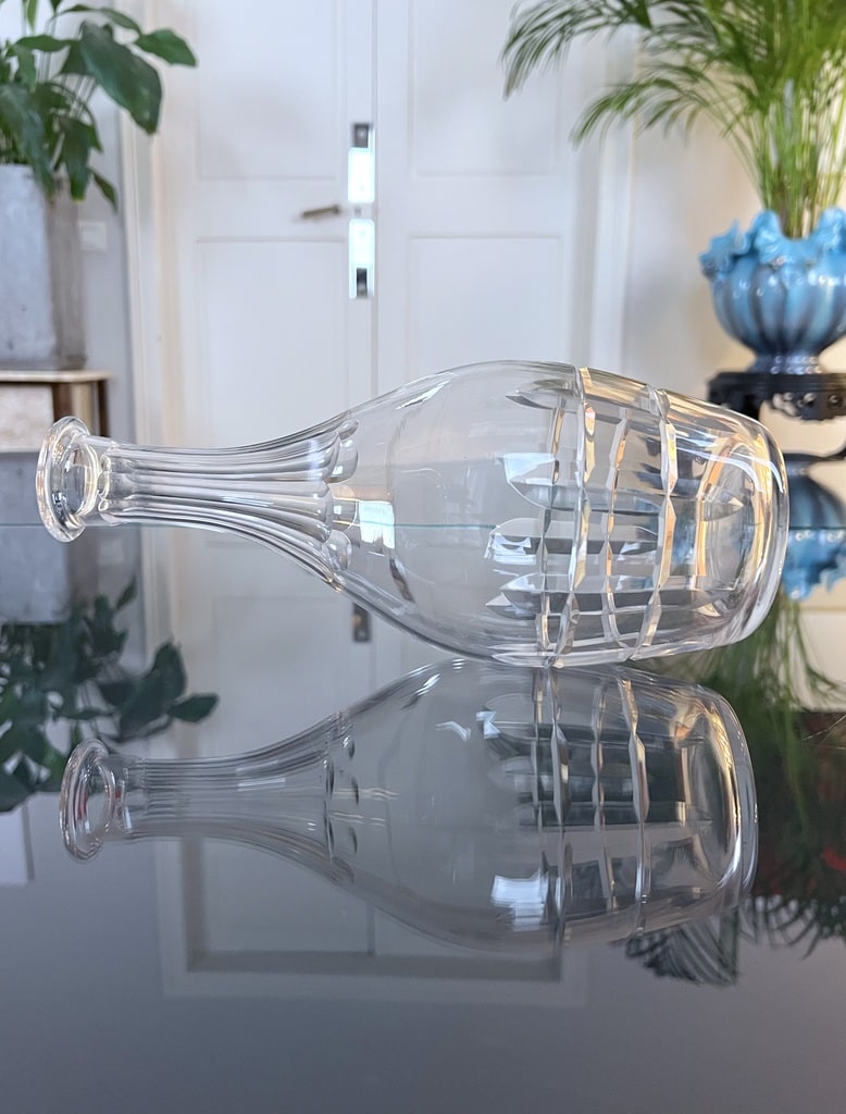 carafe-a-eau-bouteille-en-verre-bouchon-art-de-la-table-vintage-verrerie-moderne-antiquaire-brocante-vaisselle