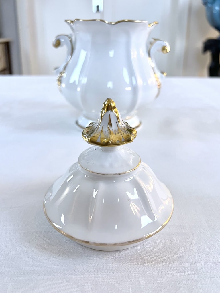 sucrier-porcelaine-ancienne-haviland-vieux-paris-blanc-or-service-the-cafe-ancien-19e-siecle-antiquaire-france-brocante