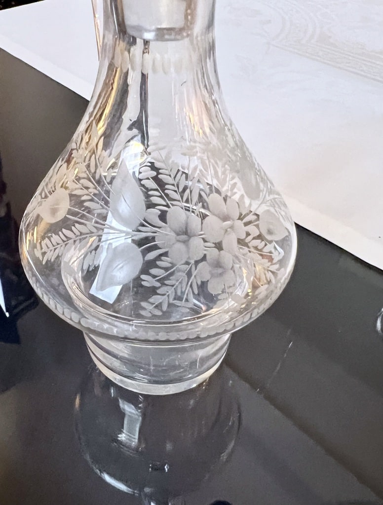 Huilier/vinaigrier en verre gravé Fin 19ème - Marché Ancien