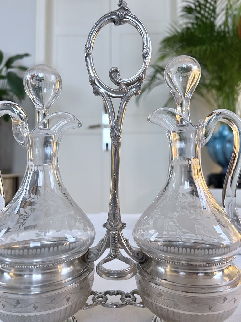 huile-vinaigre-condiments-serviteur-ancien-art-de-la-table-20e-siecle-metal-argente-brocante-antiquaire