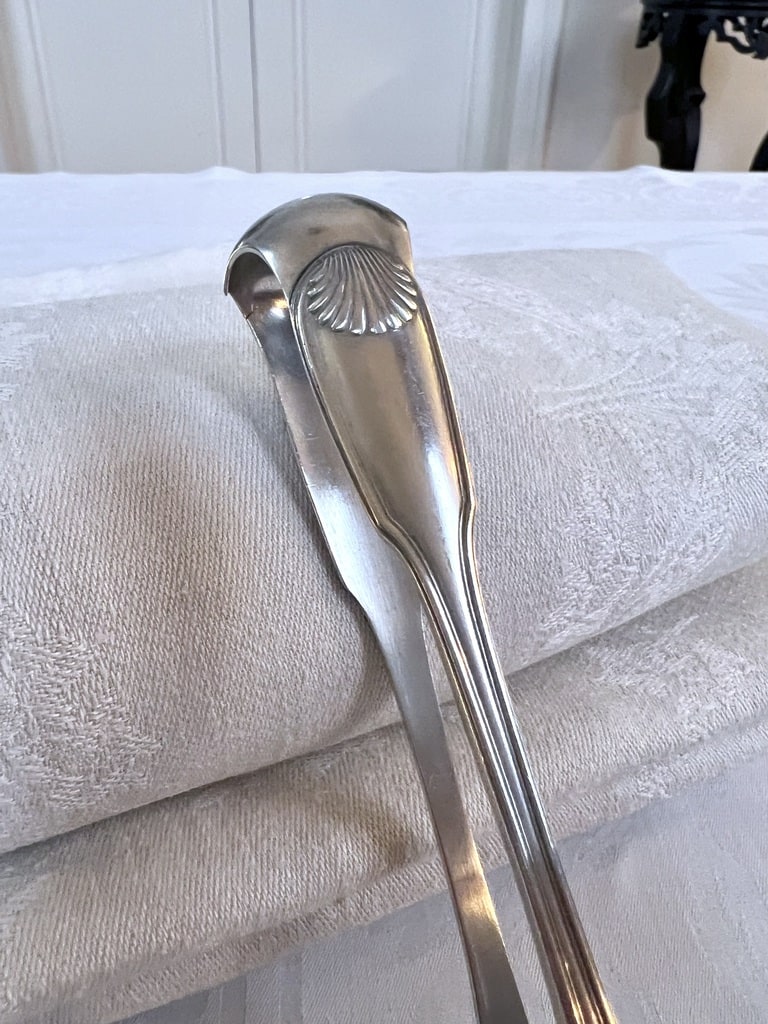 pince-a-sucre-en-argent-massif-brocante-antiquaire-argenterie-ancienne