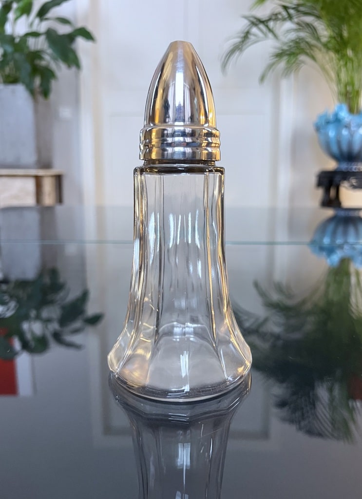 saupoudreuse-a-sucre-en-verre-et-metal-argente-vaisselle-dessert-brocante-vintage