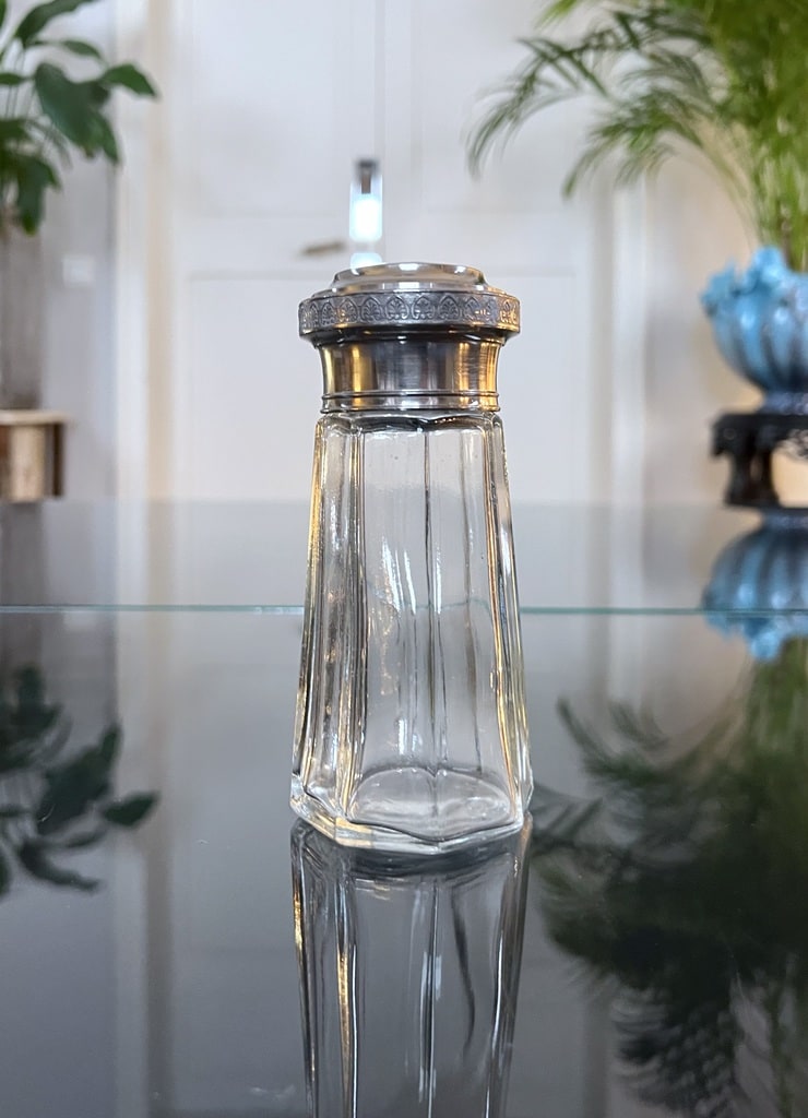 saupoudreuse-sucre-en-verre-souffle-et-regule-decor-style-empire-brocante-antiquaire