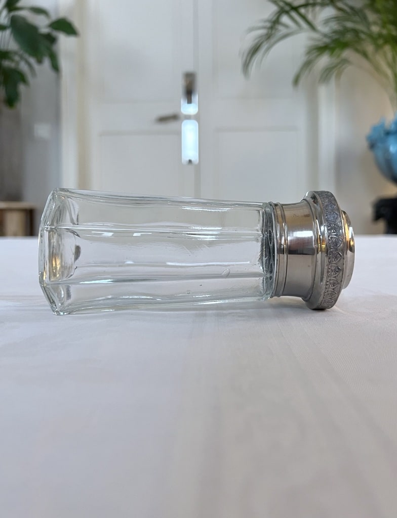 saupoudreuse-a-sucre-en-regule-et-verre-souffle-style-empire-art-de-la-table-19e-siecle-brocante-antiquaire