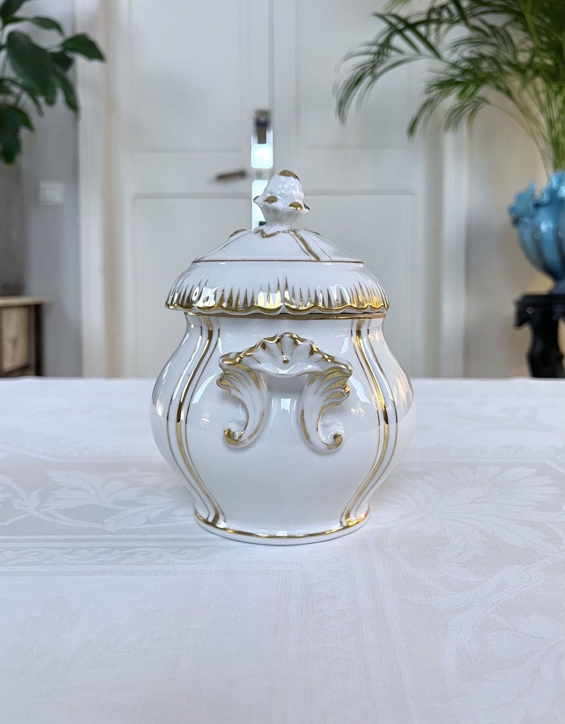 sucrier-en-porcelaine-vieux-paris-decor-or-fin-couvercle-fretel-service-the-cafe-19e-siecle-blanc-et-dore-antiquaire-brocante