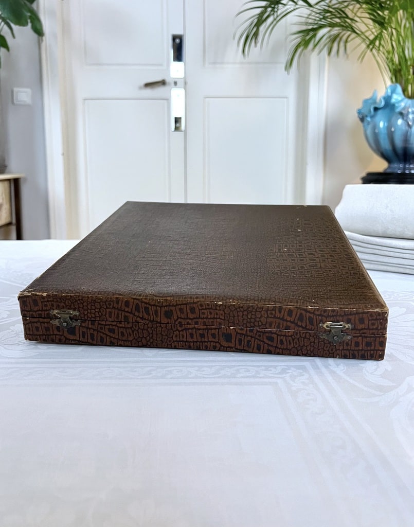 coffret-ecrin-menagere-ancienne-art-de-la-table-couverts-antiquaire-brocante-en-ligne