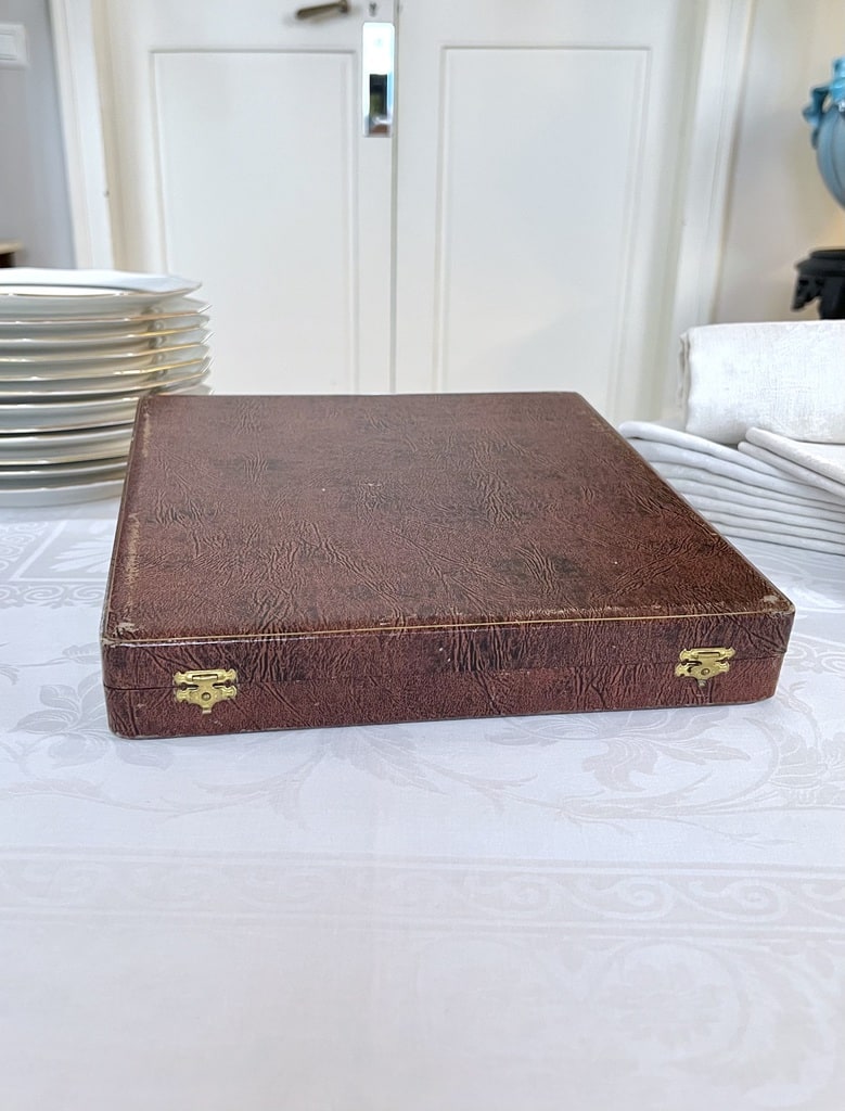 coffret-ecrin-menagere-ancienne-couverts-art-de-la-table-boutique-en-ligne-brocante