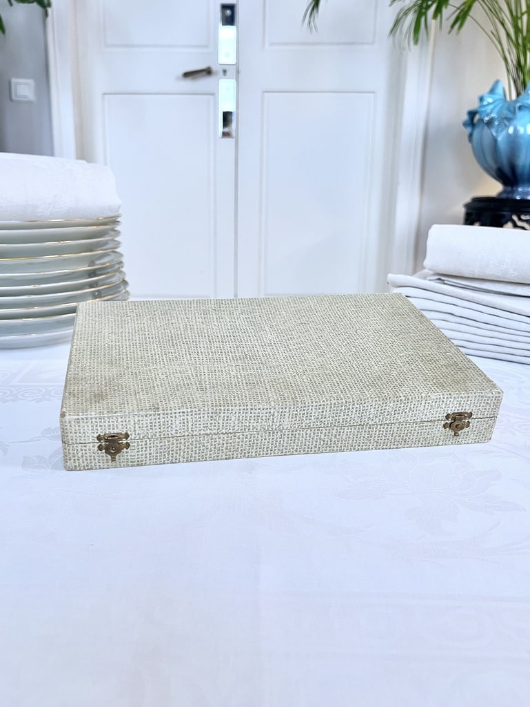 coffret-ecrin-menagere-ancienne-brocante-antiquaire-couverts