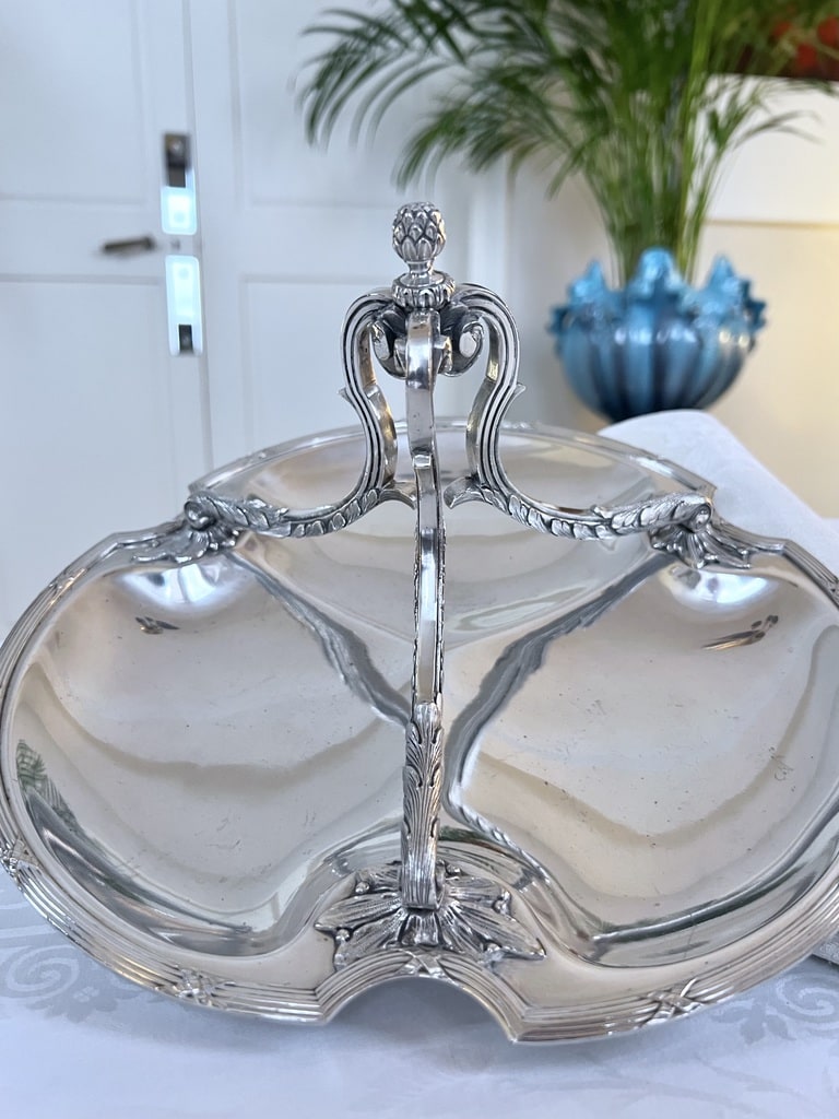 serviteur-en-metal-argente-plateau-hors-d-oeuvre-aperitif-argenterie-vaisselle-vintage-brocante-antiquaire-art-de-la-table