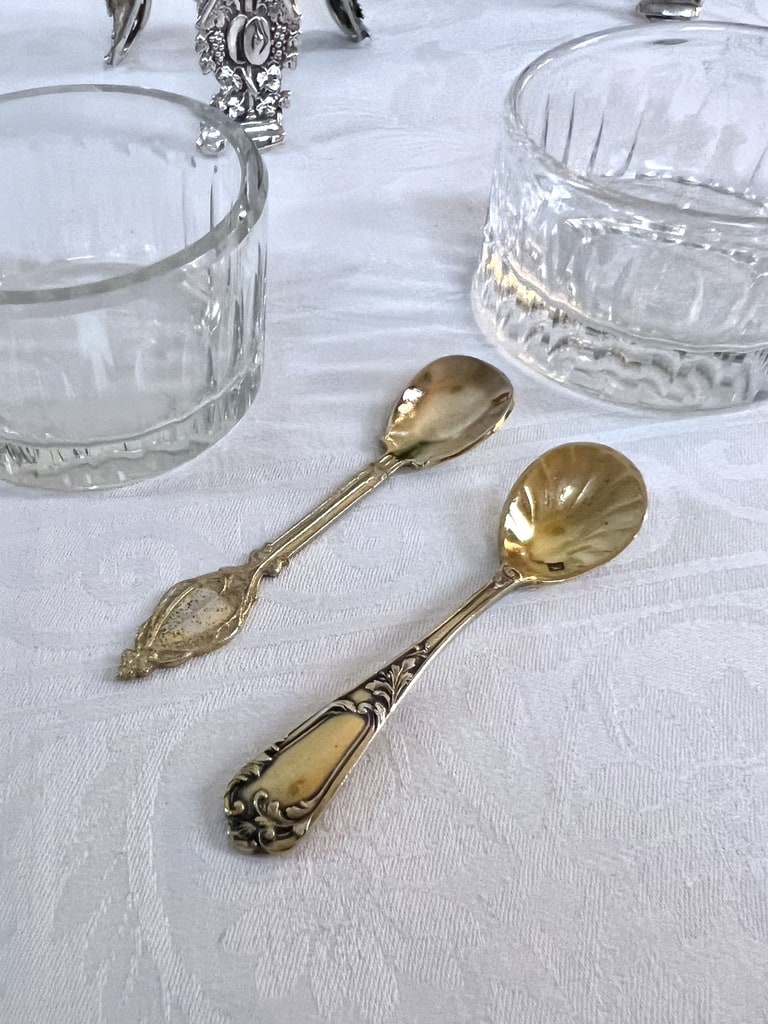 cuillere-vermeil-sel-poivre-salerons-anciens-brocante-antiquaire-art-de-la-table-francais