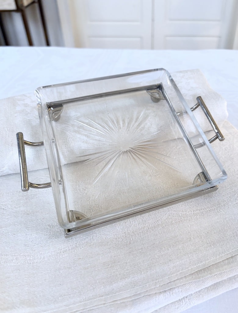 vide-poche-moderne-art-deco-verre-sur-plateau-metal-decoration-vintage-brocante-antiquaire
