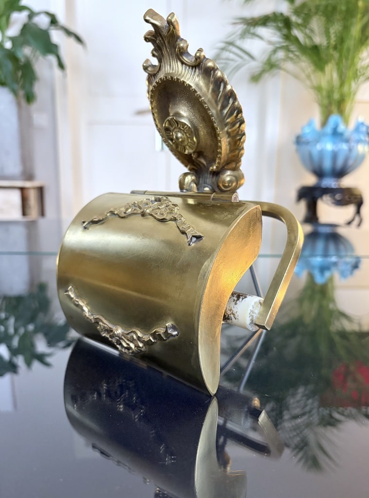 derouleur-en-laiton-papier-toilette-salle-de-bain-vintage-1970-style-rocaille-objet-de-decoration-antiquaire-brocante