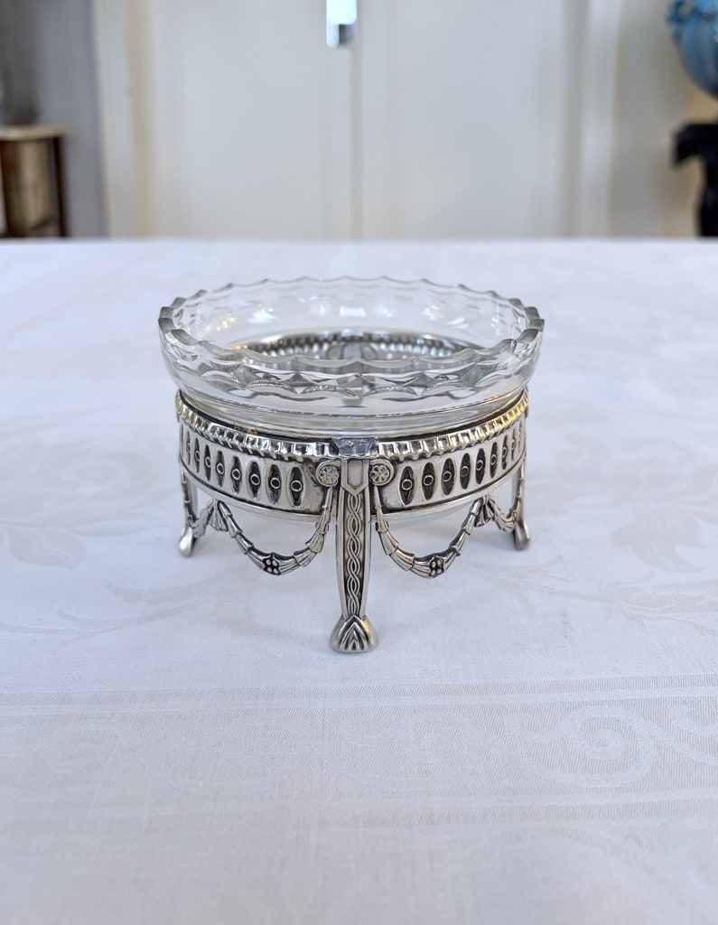 rince-doigts-en-cristal-et-metal-argente-style-empire-art-de-la-table-brocante-antiquaire-vaisselle