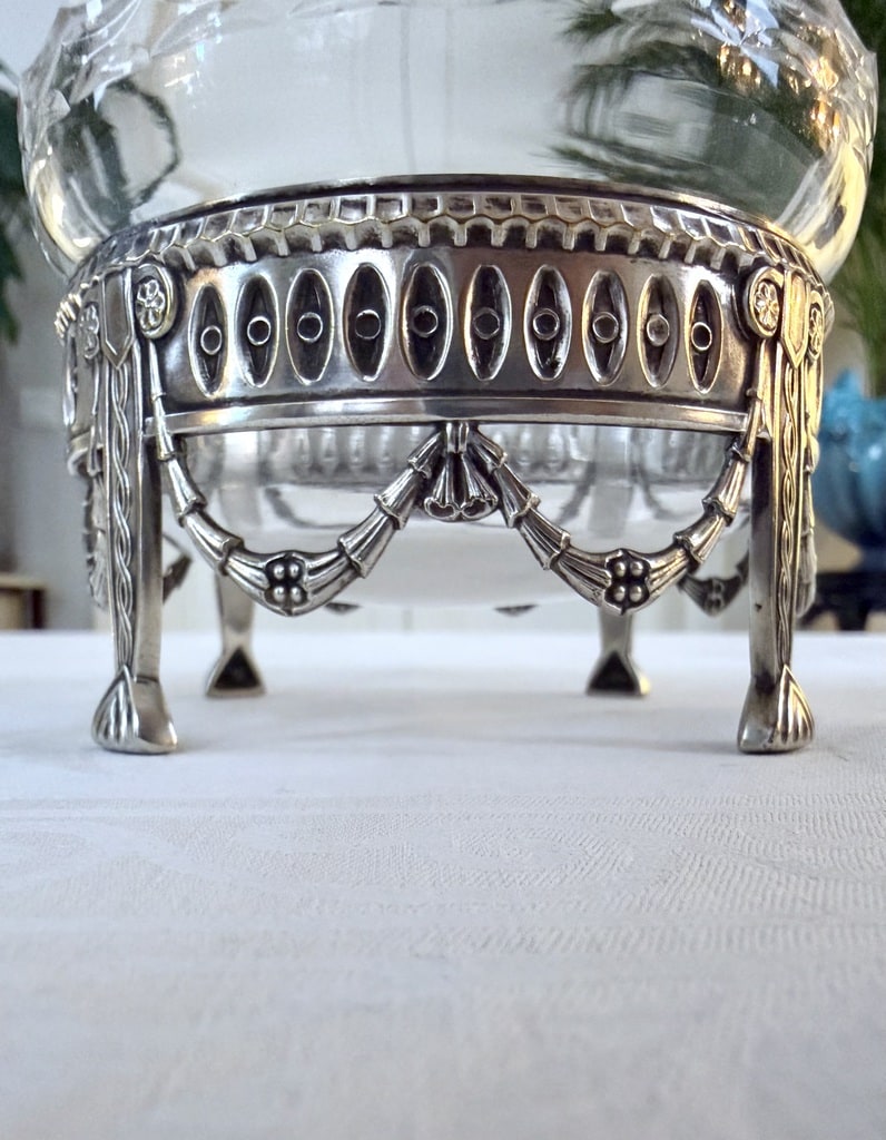 rince-doigts-support-metal-argente-coupelle-en-cristal-art-de-la-table-vaisselle-ancienne-france-antiquaire-brocante
