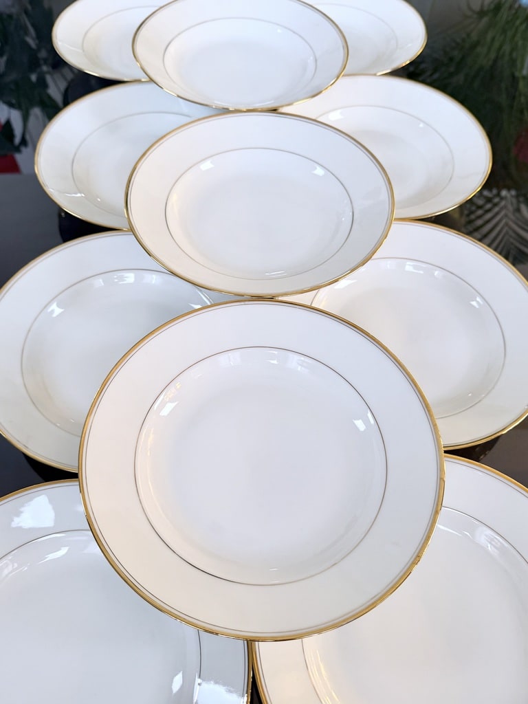 service-assiettes-creuses-potage-porcelaine-blanche-cirot-gadouin-art-de-la-table-seconde-main-brocante-antiquaire