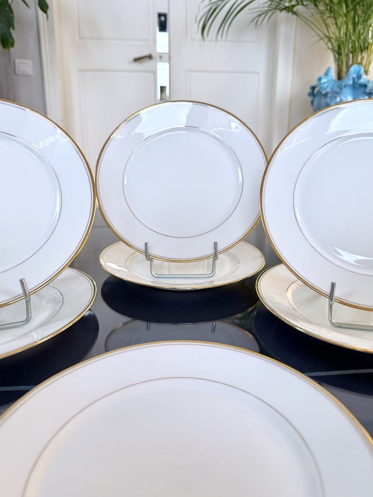 assiettes-a-dessert-vintage-porcelaine-blanche-service-de-table-ancien-seconde-main-brocante-antiquaire