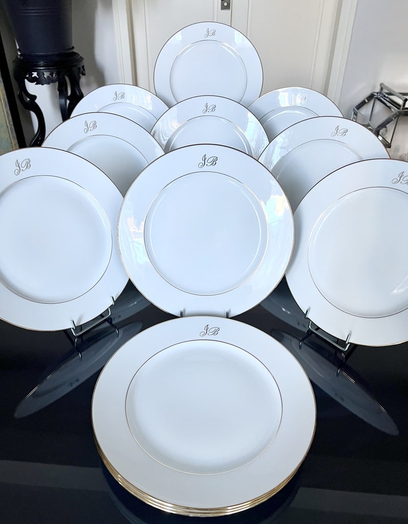 porcelaine-de-limoges-assiettes-plates-monogrammes