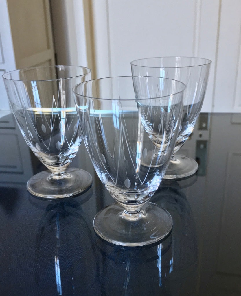 verre-art-deco-en-cristal-antiquaire