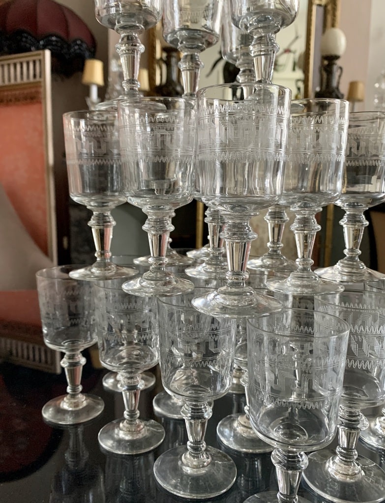 verres-anciens-antiquites-brocante