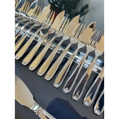 couverts-a-poisson-service-de-table-vintage-style-classique-coquille-brocante-en-ligne-vaisselle