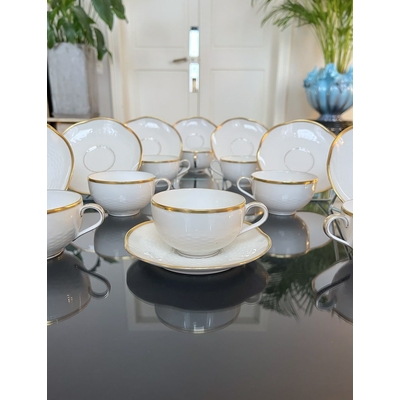 service-a-the-cafe-porcelaine-blanche-or-fin-decor-rouard-vaisselle-20e-siecle-antiquites