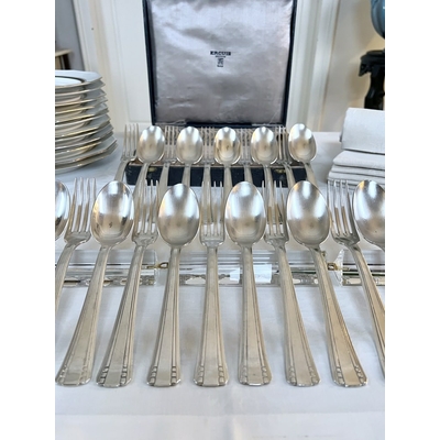 couverts-art-deco-metal-blanc-roux-marquiand-fourchette-cuillere-vaisselle-ancienne-argenterie-brocante-vintage