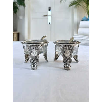 saliere-poivrier-salerons-anciens-regule-argente-verre-souffle-cuillere-vermeil-brocante-antiquaire-art-de-la-table
