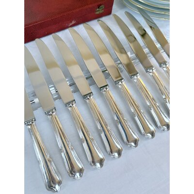 couteaux-de-table-vintage-metal-argente-menagere-coffret-couverts-anciens-antiquites-brocante-france