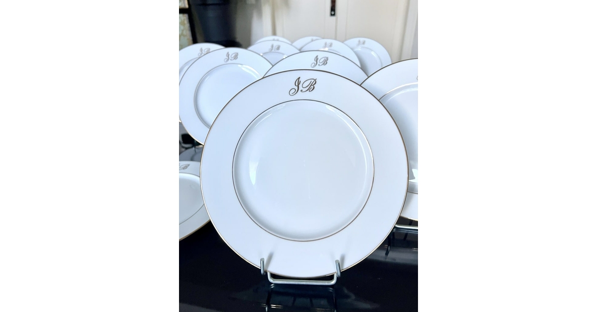 Tasses a cafe par 6 ou 8 en porcelaine de limoges d'occasion - Arts de la table