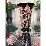 vase-rose-et-noir-pugi