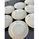 service-de-table-porcelaine-monogrammes-assiettes-plates-art-deco-moderniste-brocante-antiquaire