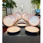 service-de-table-ancien-assiettes-plats-raviers-demi-porcelaine-luneville-marli-rose-brocante-en-ligne