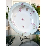 plat-de-service-en-porcelaine-vaisselle-ancienne-19e-siecle-monogrammes-art-de-la-table-antiquaire
