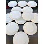 service-a-dessert-assiettes-porcelaine-limoges-blanc-marli-filets-or-dore-art-de-la-table-ancien-20e-siecle-brocante