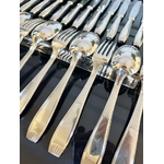 coffret-menagere-christofle-en-metal-alfenide-epoque-art-deco-vaisselle-moderne-antiquaire-brocante-en-ligne