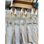 couverts-anciens-art-deco-en-metal-blanc-alfenide-coffret-vraisselle-argenterie-brocante-antiquites