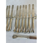 couverts-anciens-couteaux-entremets-en-argent-poincon-minerve-menagere-couverts-brocante-antiquaire