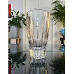 vase-en-cristal-taille-cotes-plates-forme-obus-decoration-vintage-brocante-en-ligne-antiquaire-20e-siecle