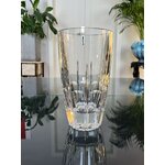 vase-vintage-en-cristal-taille-forme-obus-decoration-20e-siecle-verrerie-antiquaire-brocante-en-ligne