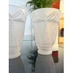 tulipes-art-deco-en-verre-depoli-moule-presse-luminaire-ancien-brocante-vintage