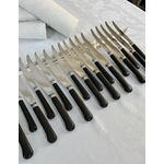 service-couteaux-24-piece-manche-ebene-viroles-metal-argente-art-de-la-table-couverts-anciens-antiquaire-brocante