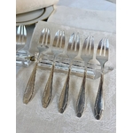 fourchettes-gateau-couverts-anciens-desert-metal-argente-brocante