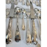 couverts-metal-argente-periode-vintage-vaisselle-brocante-antiquites-fourchettes-cuillere-couteaux